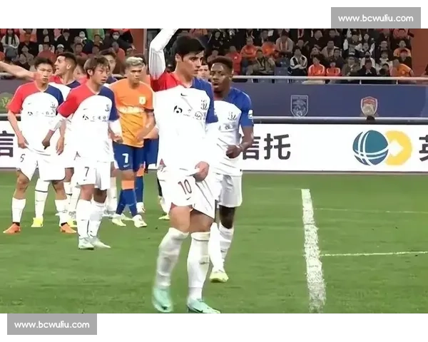 口水风暴！特谢拉辱对手逃罚，中超争议战引申诉